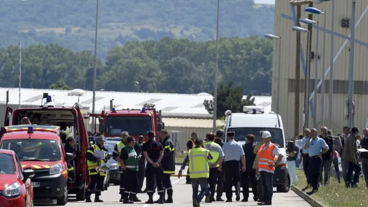 Identificiran jedan napadač, drugog je ubio vatrogasac