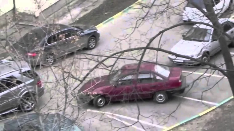 Ono &scaron;to ljudi rade sa svojim starim autima u Rusiji je zločesto, ali genijalno