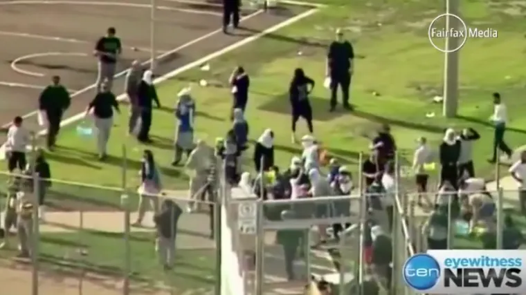 Zatvorenici zauzeli zatvor u Melbourneu jer im žele zabraniti pu&scaron;enje!