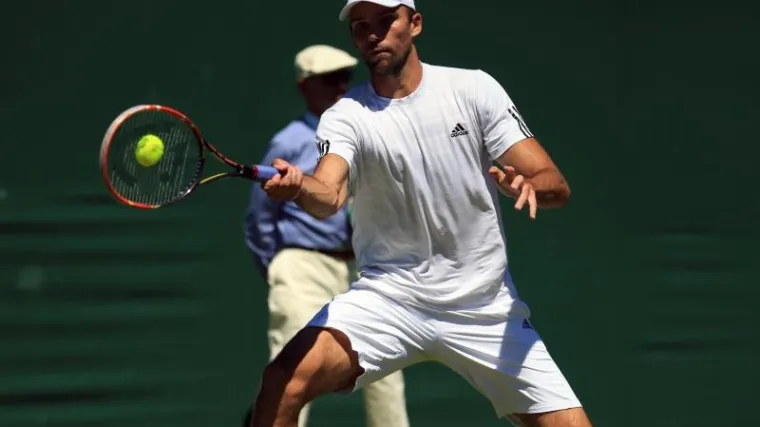 Karlović izborio treće kolo, Ćorić se oprostio nakon još jednog maratonskog meča