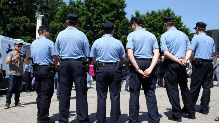 Policijaci se natjecali u svladavanju pje&scaron;ačkih prepreka