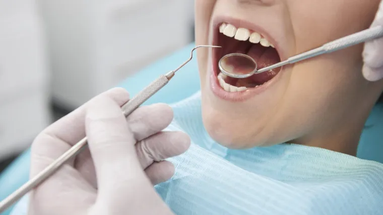 Zubari HIV-om ugrozili tisuće Australaca