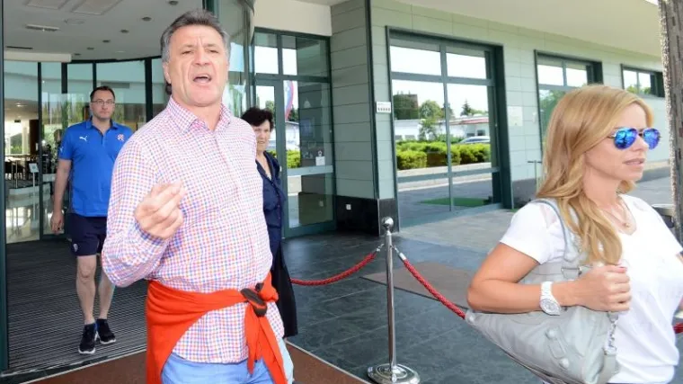 'Lešinari jedni, pustite moju mamu da prođe!'