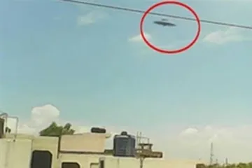 Klinac iz Indije uslikao jednu od boljih fotki NLO-a, ljubomorni zapadnjaci optužuju ga za podvalu