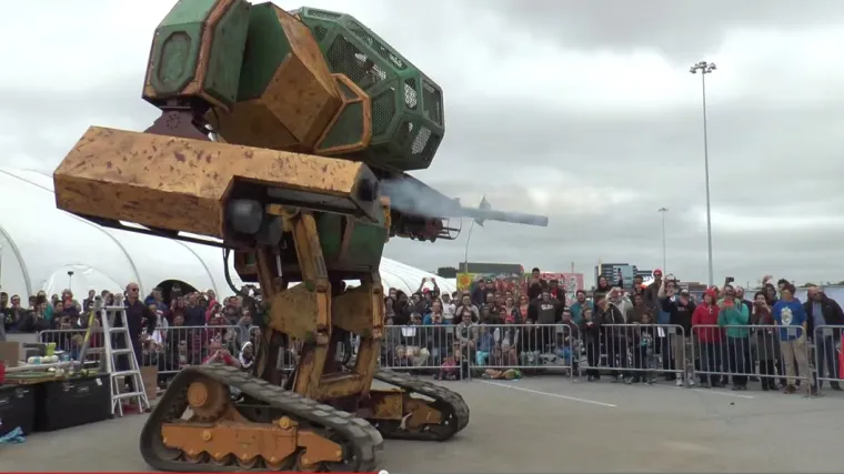 Ameri sagradili divovskog robota i odmah izazvali Japance na dvoboj