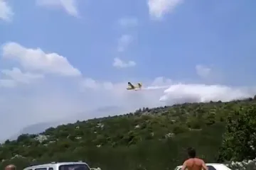 Kod Dubrovnika buknuo veliki šumski požar