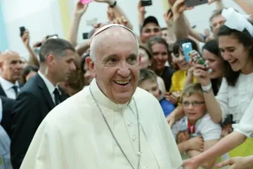 Papa Franjo: Crkva ne bi trebala imati 'doživotne vođe'