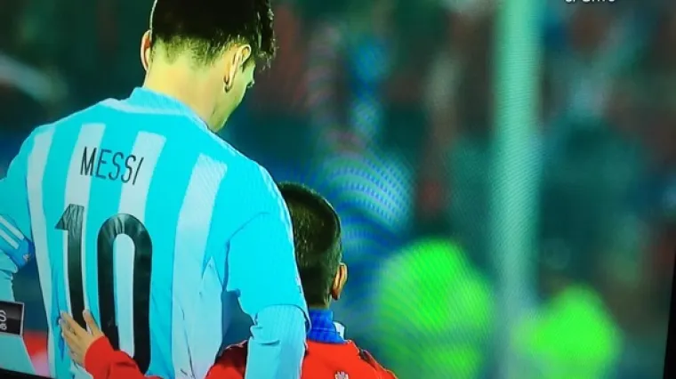 Klinac tje&scaron;io očajnog Messija