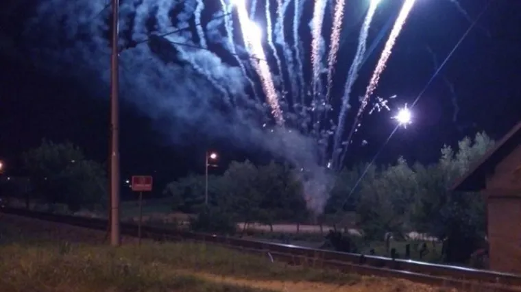 'SPEKTAKL' U REMETINCU: Boysi u noćnim satima 'probudili' Zdravka i Zorana Mamića