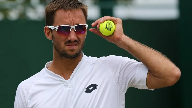 'Nole, poljubi me dole'