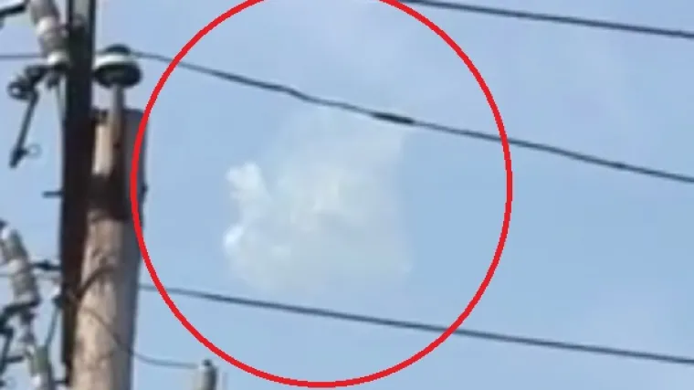 Na nebu iznad New Yorka snimljen nepoznati leteći objek