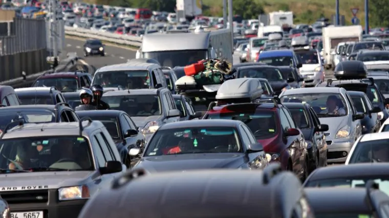 Prometna nesreća usporila kretanje na autocesti A1, HAK moli vozače za strpljenje