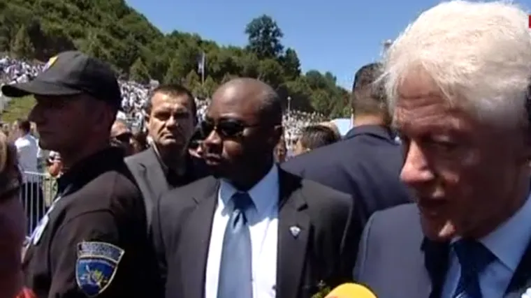 I Clinton prokomentirao incident na komemoraciji, spomenuo i ulogu Hrvatske