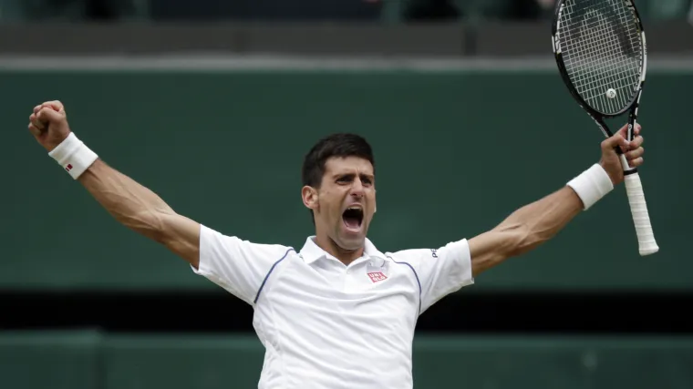 Spektakularno finale Wimbledona: Đoković obranio naslov protiv nemoćnog Federera
