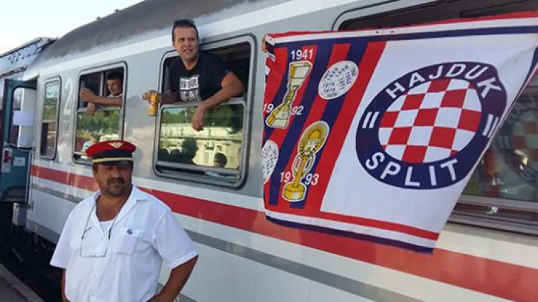 Bili vlak krenuo za Zagreb: oko 600 pripadnika Torcide stiže na Maksimir
