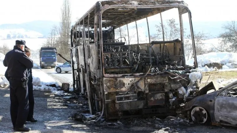 Zapalio se autobus kod Kutine, izgleda da nitko nije ozlijeđen