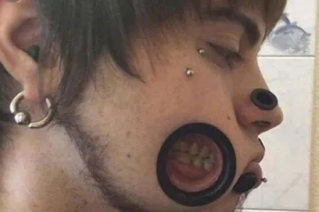 ŠOKIRAT ĆE VAS! Oni vjerojatno jako ne vole svoje roditelje, a pitanje je vole li i sebe