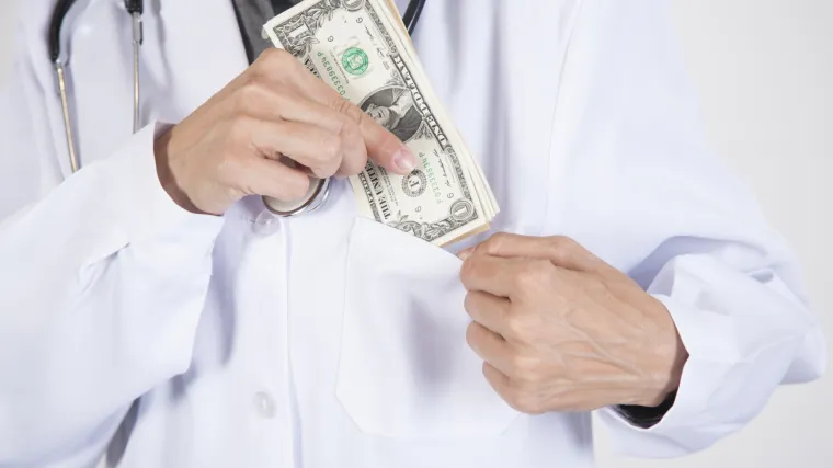 15 zemalja s najboljim liječničkim plaćama