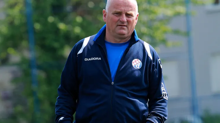 Preminuo legendarni nogometa&scaron; i trener Dinama Ismet Hadžić!