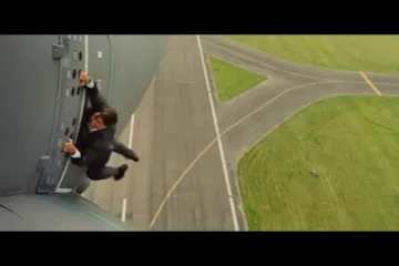 Zašto ovaj filmski trik izgleda stvaran? Zato što jest stvarno; Tom Cruise zaista visi sa zrakoplova