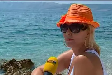 Brenina jadranska turneja: 'Jedva čekam postati baka'