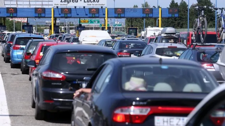 Putujete na more? Evo kako ćete izbjeći većinu problema na putovanju