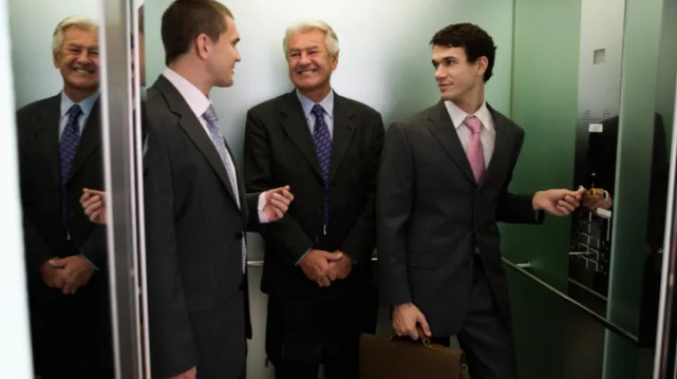 Što bi se dogodilo kada bi horoskopski znakovi zaglavili u liftu