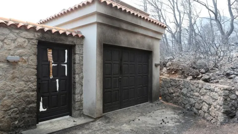 Vidljivi su tragovi vatre