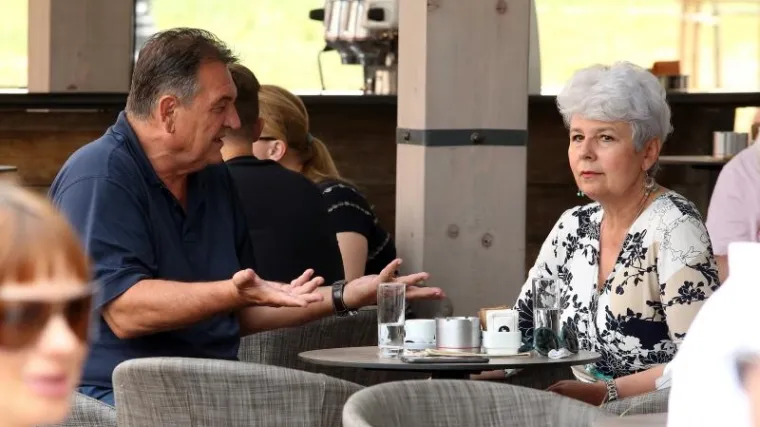 Čačić se u intenzivnoj potrazi za koalicijskim partnerima okrenuo i Jadranki Kosor?