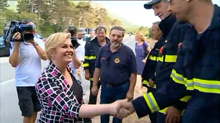 Predsjednica posjetila istarske vatrogasce: 'Najvažnije je sačuvati ljudske živote i imovinu'