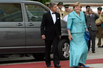 Elegantna Merkel stigla na festival u Bayreuthu