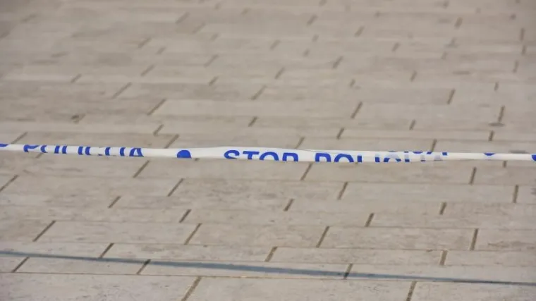 Policija privela dvojicu na ispitivanje