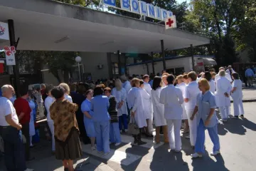 Medicinske sestre podnijele ustavnu tužbu jer ne mogu raditi samostalno u inozemstvu