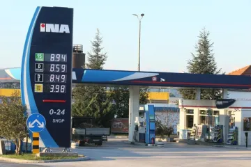 Radnicima benzinskih postaja primanja će biti "prilagođena tržištu rada"