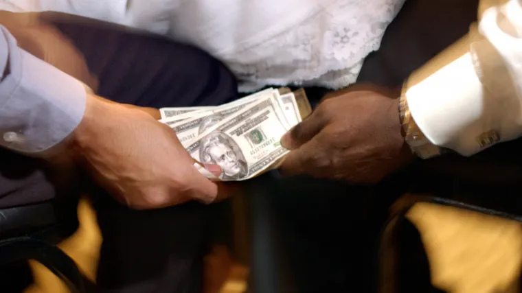 Evo koliko je potrebno novca za podmititi ruskog dužnosnika