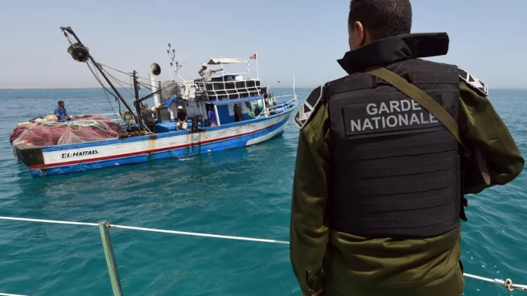 Prevrnula se brodica koja je prevozila oko 600 ilegalnih migranata iz Libije