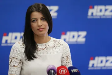 HDZ-ov Ante Jerolimov napustio Sabor zbog sumnje da je krivotvorio diplomu, mijenja ga Josipa Rimac