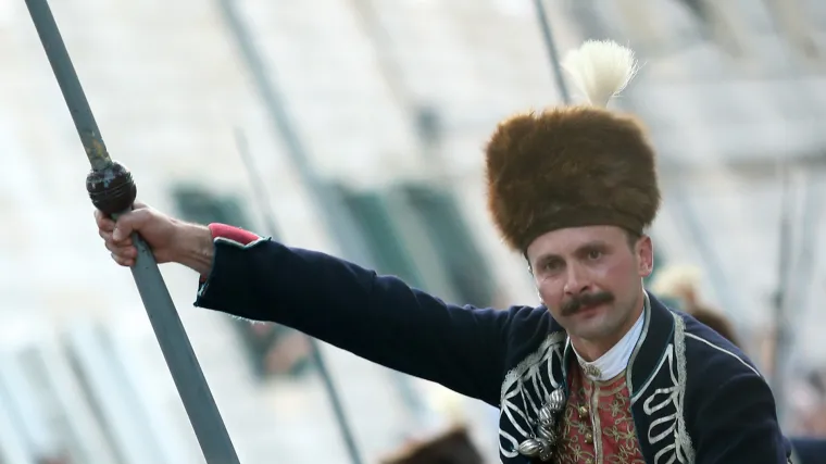 Frano Ivković slavodobitnik 300. Sinjske alke: pobjedu je posvetio nedavno preminulom gradonačelniku Glavanu