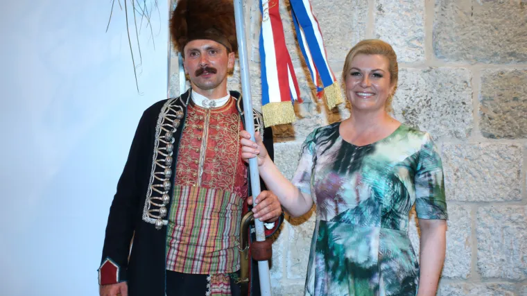 Predsjednica zaključila 300. Sinjsku alku: 'Bio je ovo dan hrvatskog ponosa i vjere u Boga'