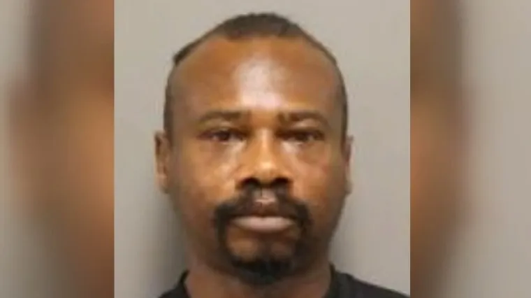 Napadač ubio &scaron;estero djece i dvije odrasle osobe