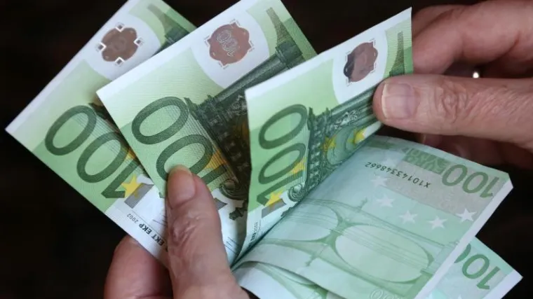 HNB upozorava dužnike na kamatni rizik