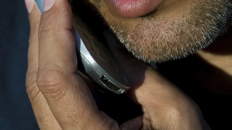 Nazivaju građane i izvlače novac lažima o otmici članova obitelji