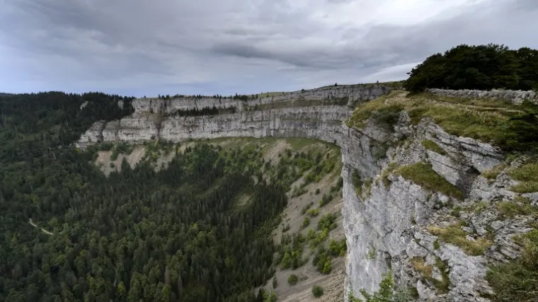 Policija u podnožju planine prona&scaron;la četiri tijela