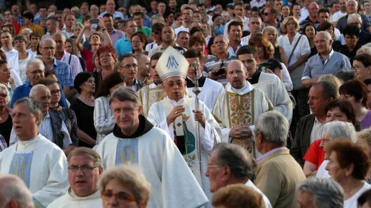 Slavi se Velika Gospa: u marijanska sveti&scaron;ta pristiglo oko pola milijuna posjetitelja