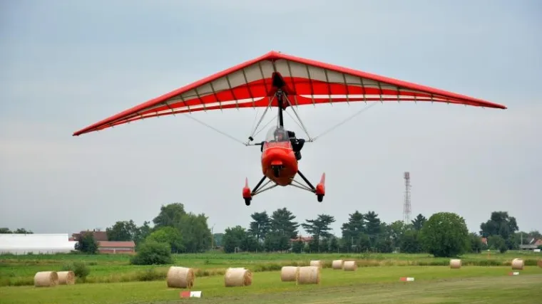 U padu motornog zmaja u Medulinu te&scaron;ko ozlijeđen pilot