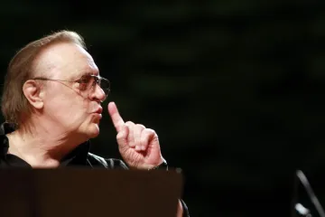 Duboka upisanost u hrvatsku kulturu, činit će ga stalno prisutnim autorom