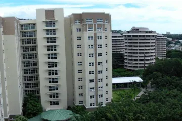 Prijatelja spašavao s ruba, obojica pali s nebodera