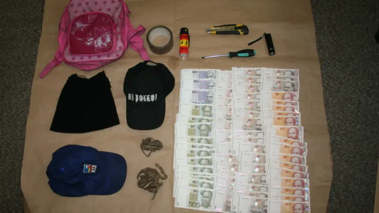 Razbojnici sprejem napali 68-godi&scaron;njaka, vezali ga i ukrali mu vi&scaron;e od 17 tisuća kuna