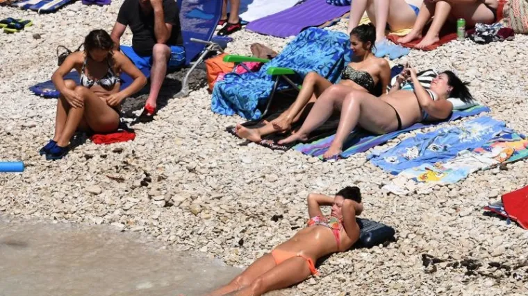 Nakon srijede dolazi zatopljenje i temperature od 35 Celzijusa