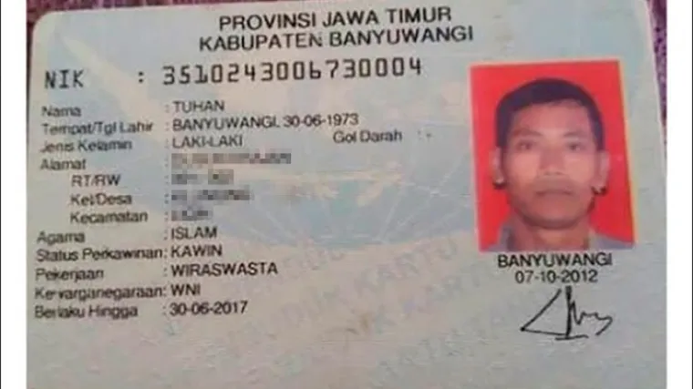 Bog postoji i mora promijeniti ime, ako to ne napravi - uskratit će mu socijalna davanja!